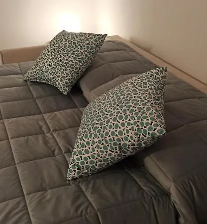 アパート Garruba House 1